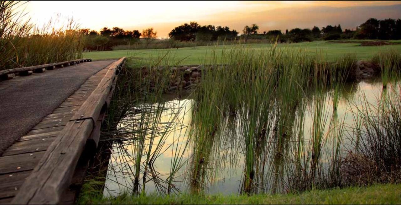 פרטוריה The Lakes Boutique Lodge מראה חיצוני תמונה